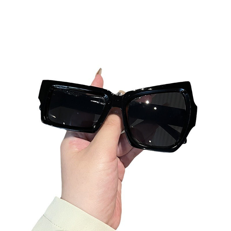 Wholesale Irregular sunshade and UV protection fashionable concave shape Sunglasses